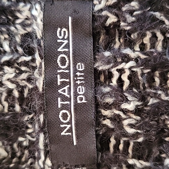 Notations medium petite black & white sweater - Picture 3 of 6